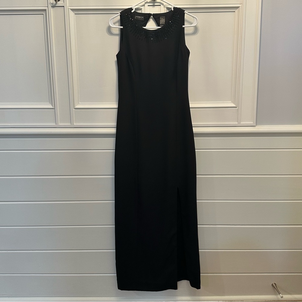 Liz Claiborne Night black beaded sleeveless maxi gown dress size 6